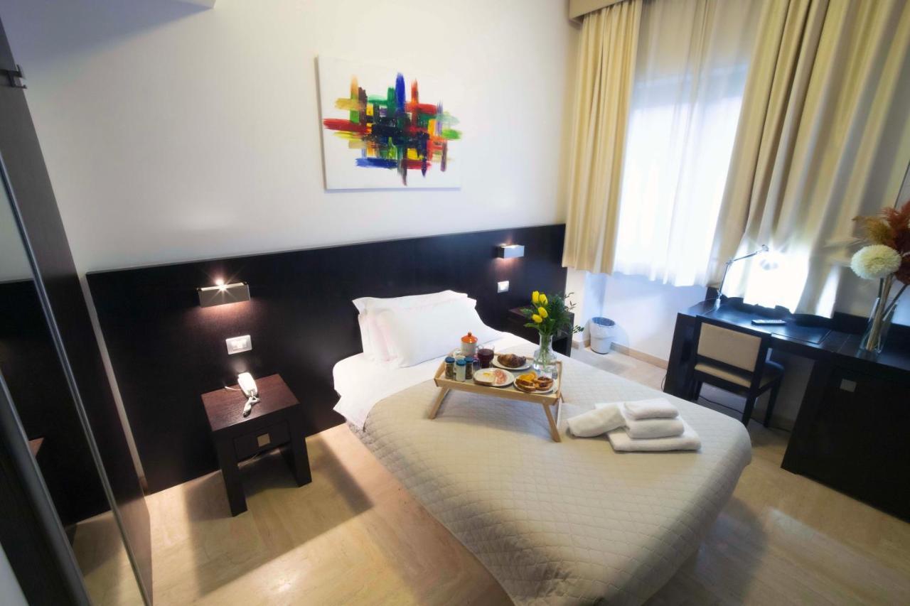 Single Room,1351888330:JPEG